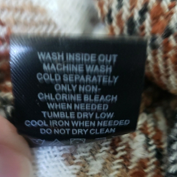 Brown and Black Lightweight Shirt Jacket with Plaid Pattern - Picture 4 of 6